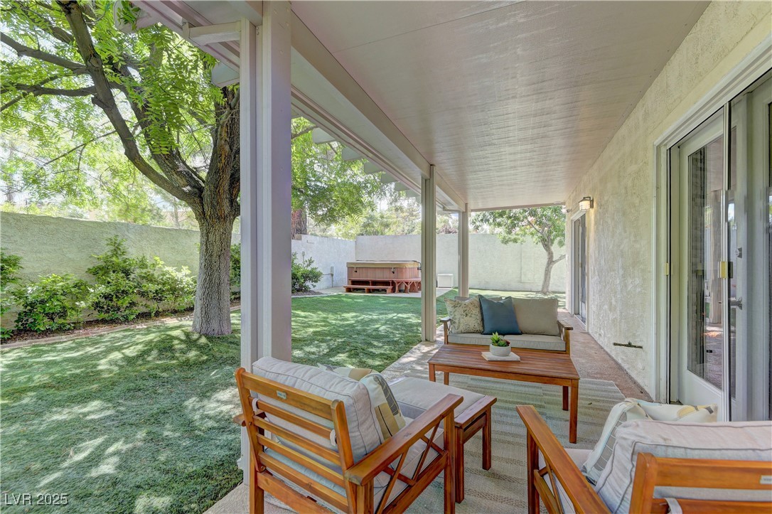 7629 Oyster Cove Drive Property Photo 28