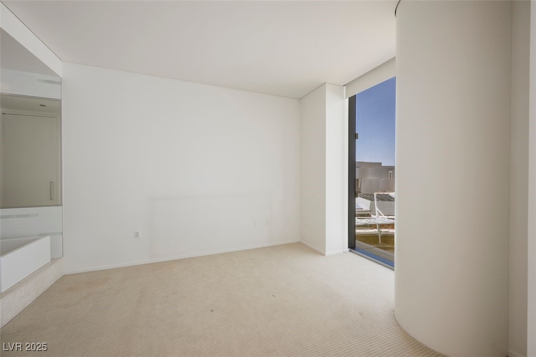 3726 Las Vegas Boulevard 704 Property Photo 18