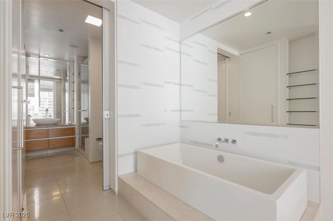3726 Las Vegas Boulevard 704 Property Photo 22