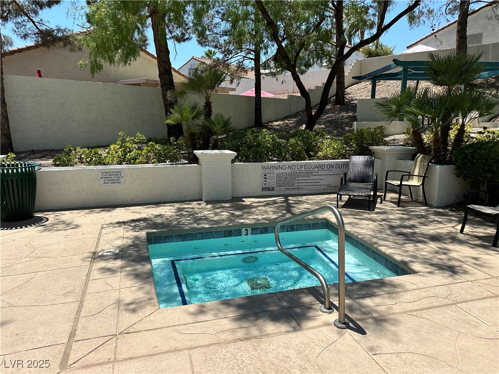 1837 Vista Pointe Avenue Property Photo 9