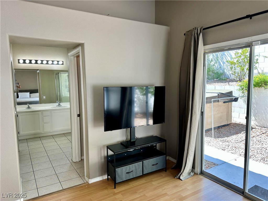 1837 Vista Pointe Avenue Property Photo 14