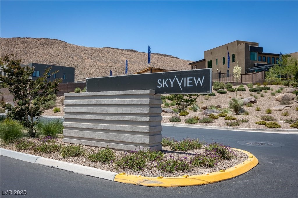 10950 Earth Hues Court Property Photo 3