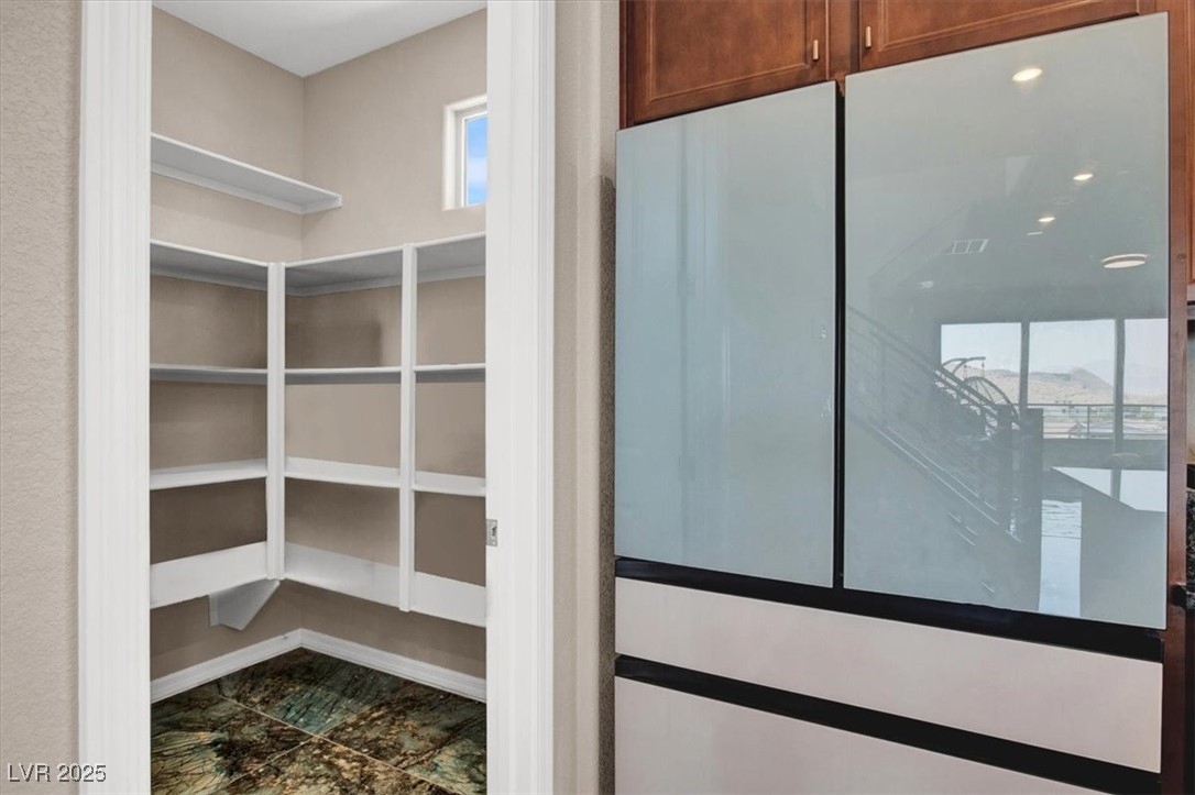 11658 Midnight Melody Avenue Property Photo 16