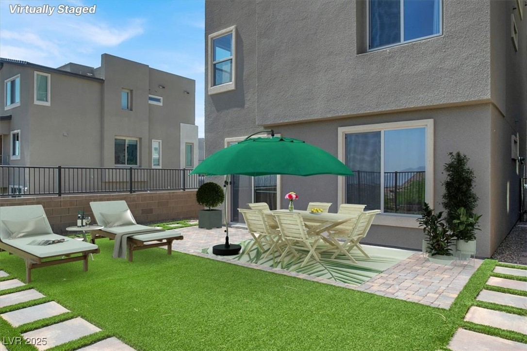 11658 Midnight Melody Avenue Property Photo 19