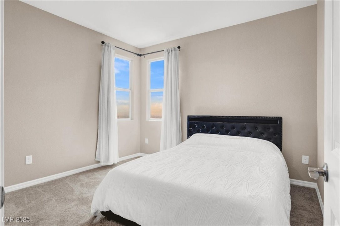 11658 Midnight Melody Avenue Property Photo 31
