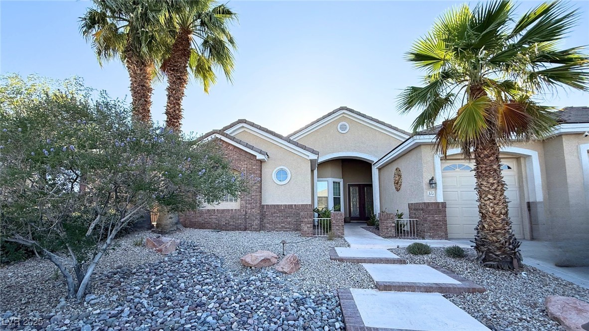 821 Star Pine Drive Property Photo 1