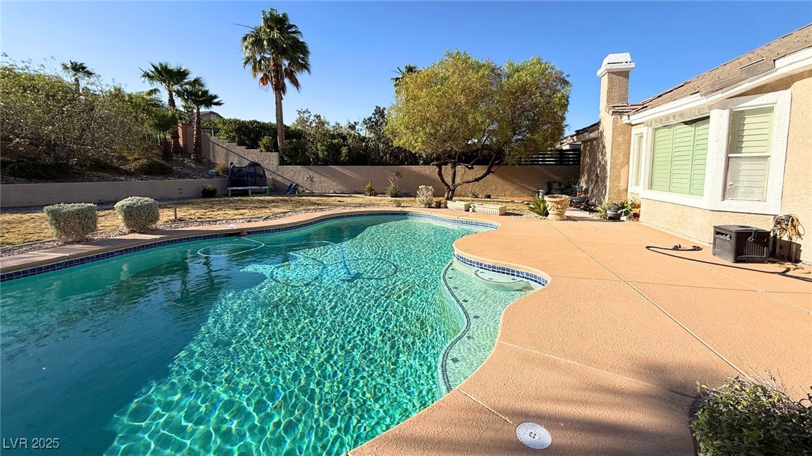 821 Star Pine Drive Property Photo 3