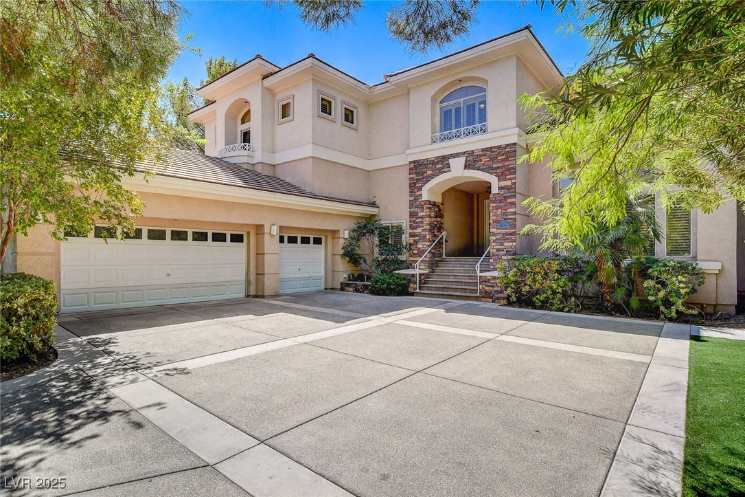 2041 Troon Drive Property Photo 4