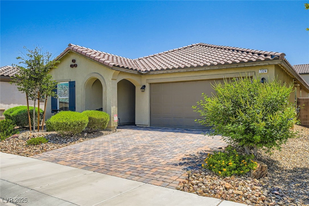 7224 Piute Mesa Street Property Photo 1