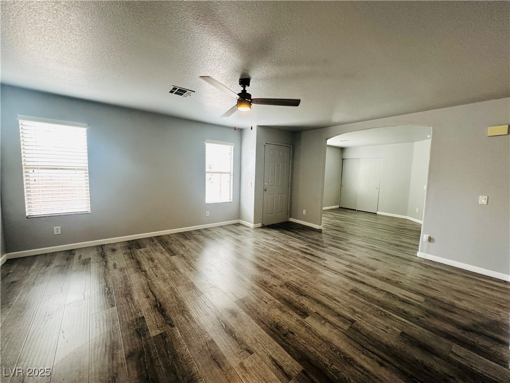 10911 Vallerosa Street Property Photo 8