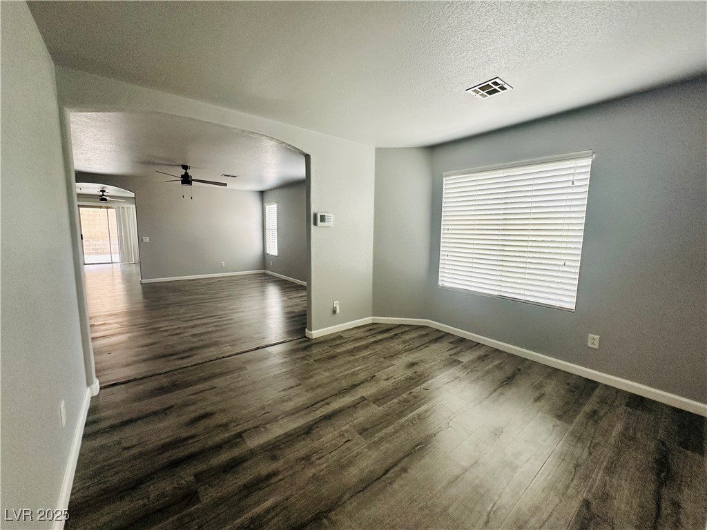 10911 Vallerosa Street Property Photo 9