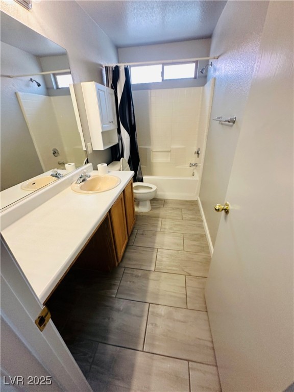 10911 Vallerosa Street Property Photo 15