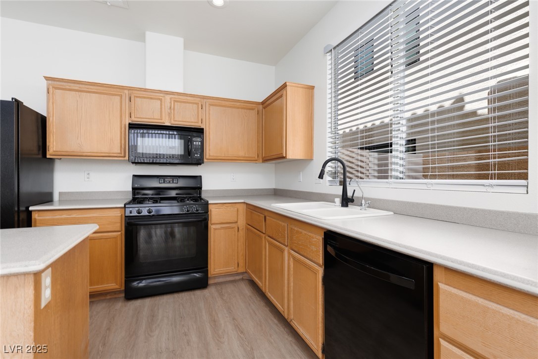 9709 Casper Peak Court Property Photo 12