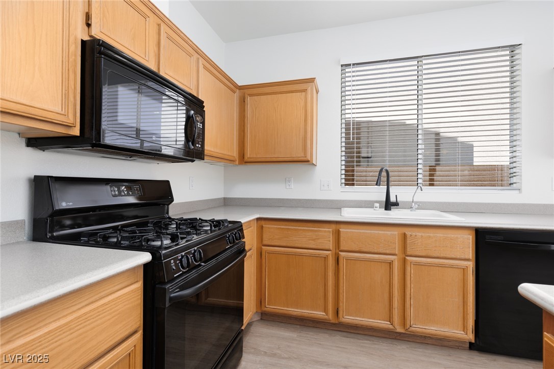 9709 Casper Peak Court Property Photo 13