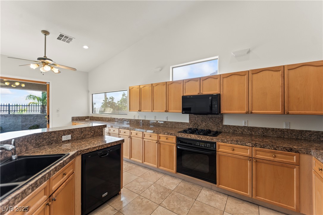 517 Chance Cove Drive Property Photo 17