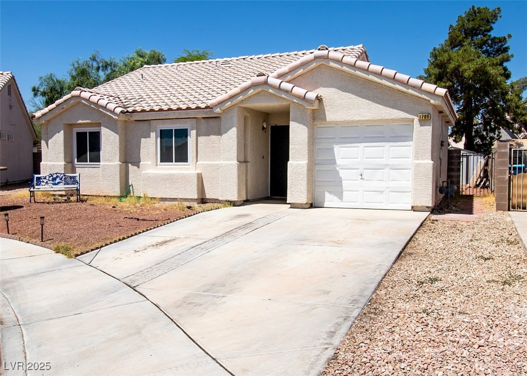 1709 High Breeze Court Property Photo 1