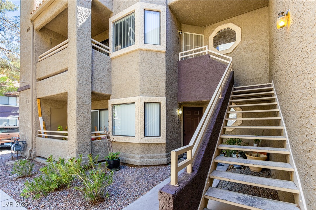 5052 South Rainbow Boulevard 201 Property Photo