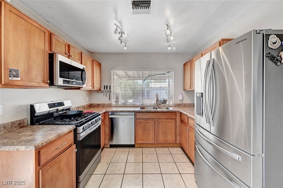 671 Riata Way Property Photo 8