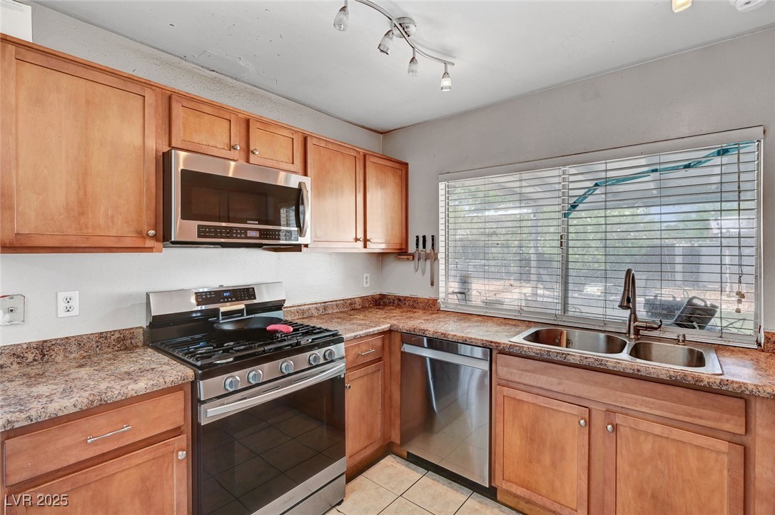671 Riata Way Property Photo 12