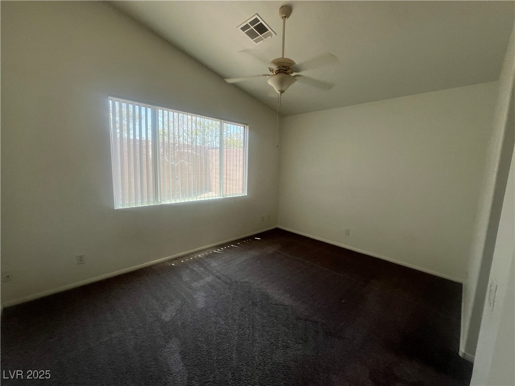 547 Pinetop Lake Street Property Photo 21