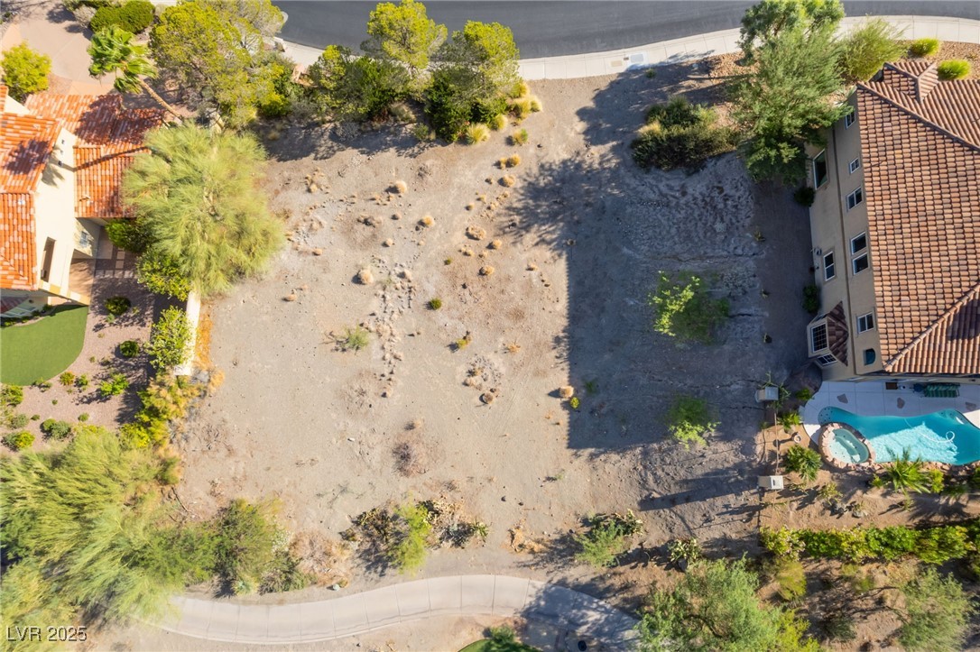 7 Grand Corniche Drive Property Photo 4
