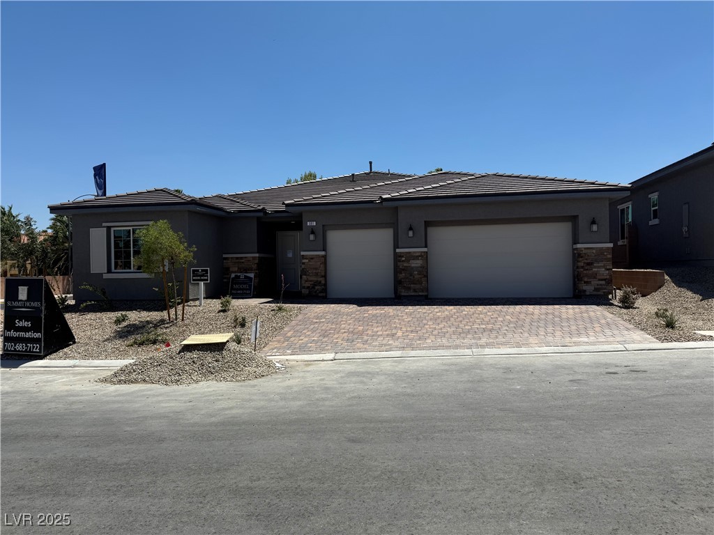 591 Jerry Bird Court Property Photo 1