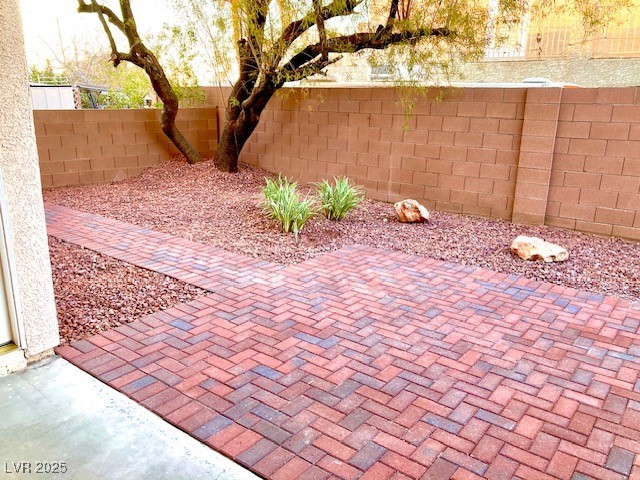 212 Horizon Peak Drive Property Photo 22