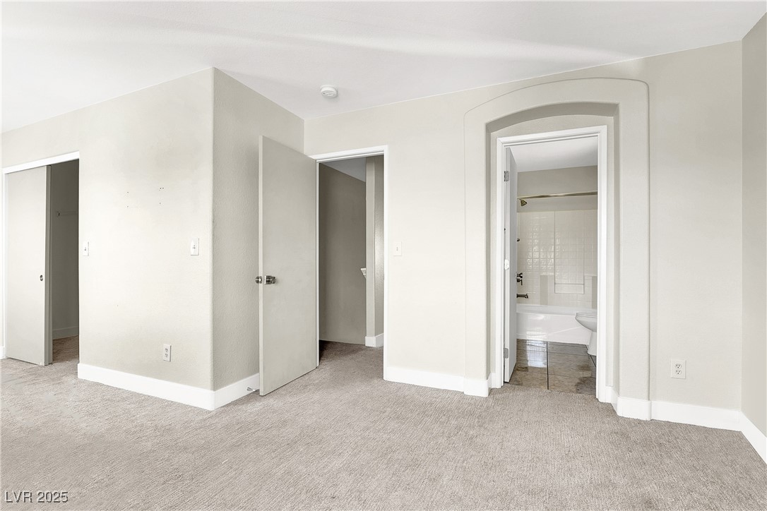 5200 Paradise Skies Avenue Property Photo 12