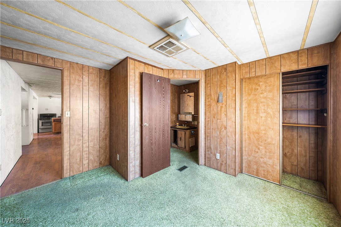 1141 West Chipmunk Road Property Photo 11