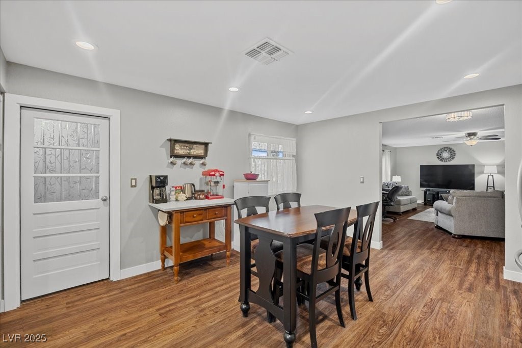 1619 Abby Avenue Property Photo 8