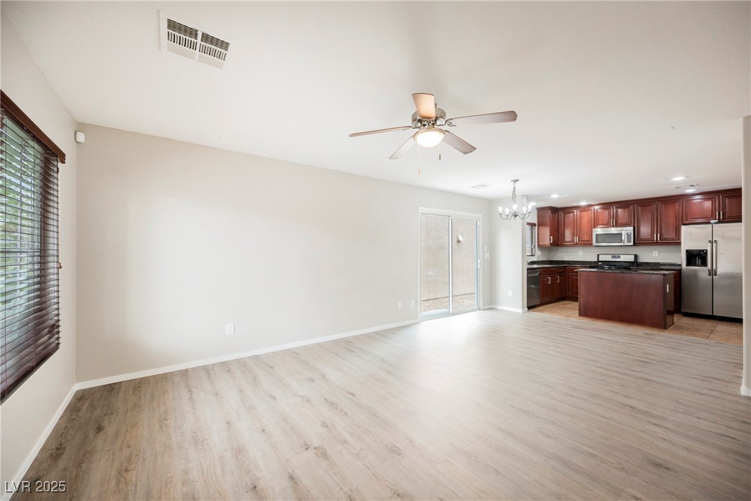 454 Brompton Street Property Photo 7