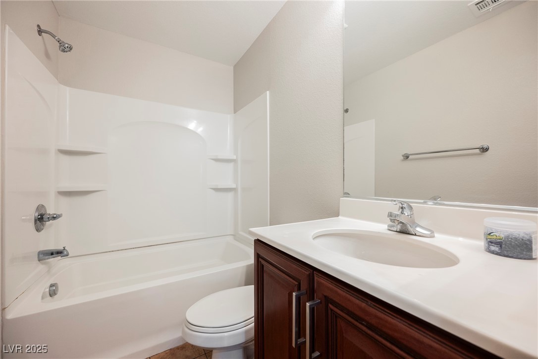 454 Brompton Street Property Photo 23