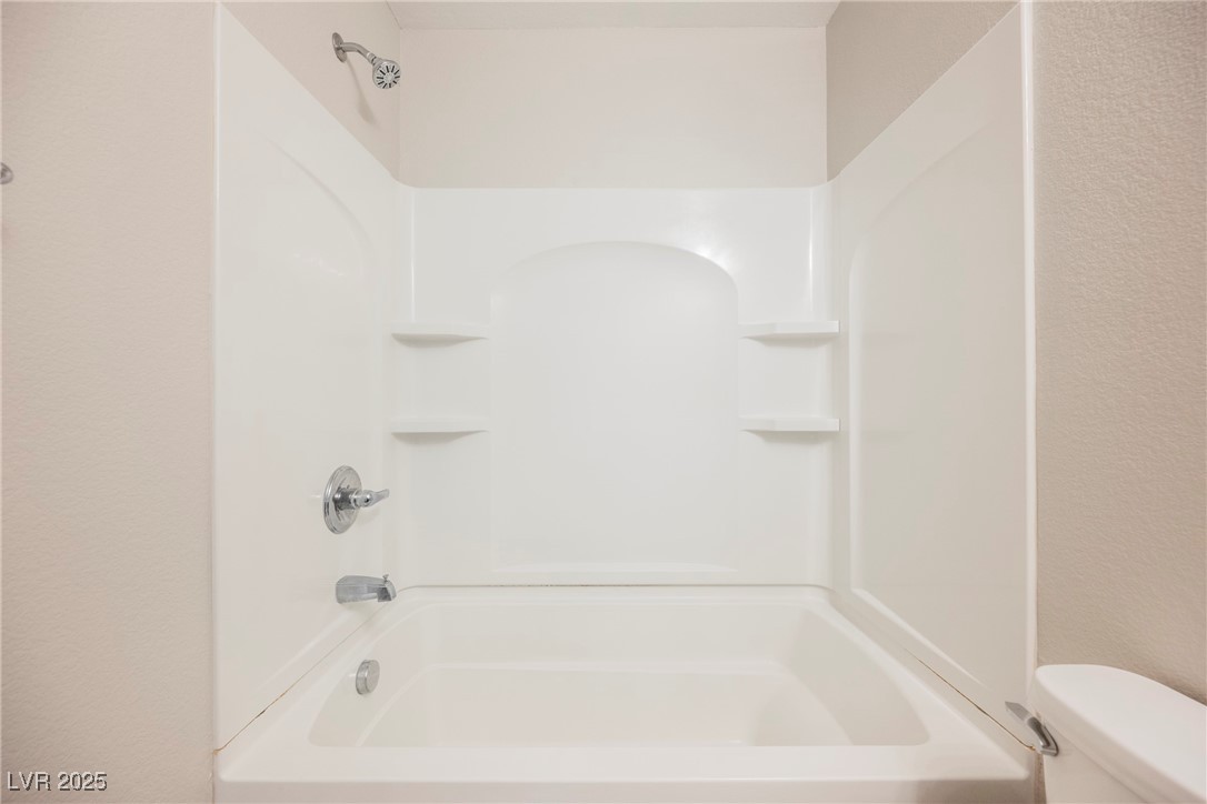 454 Brompton Street Property Photo 24