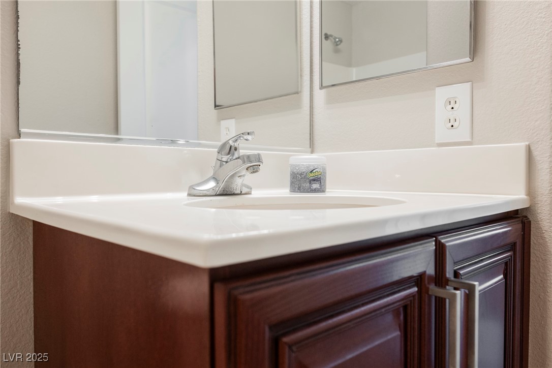 454 Brompton Street Property Photo 25
