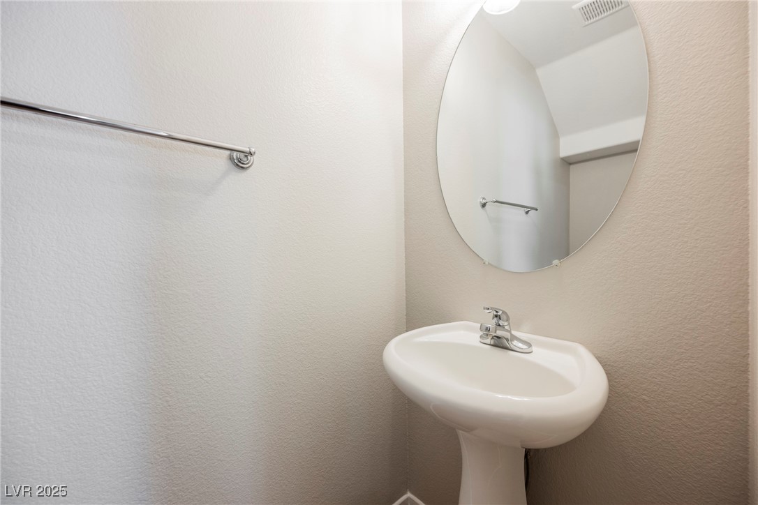 454 Brompton Street Property Photo 26