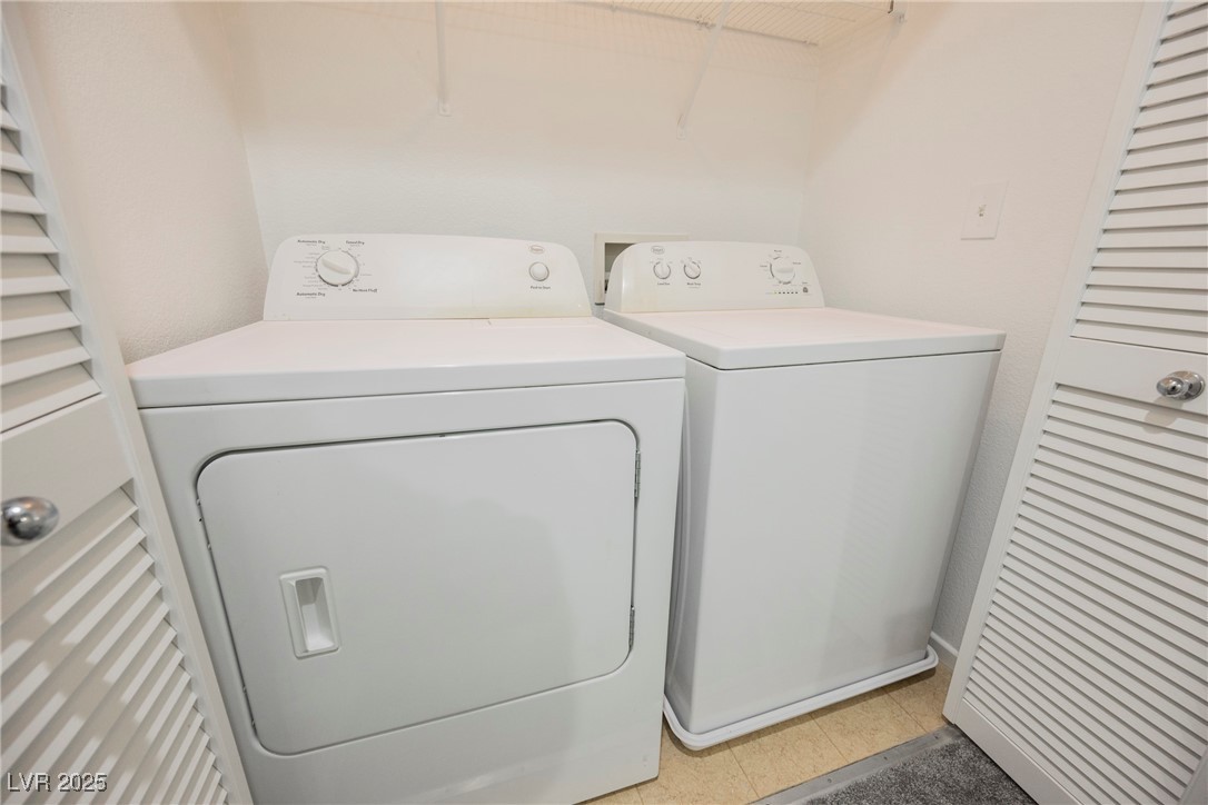 454 Brompton Street Property Photo 28