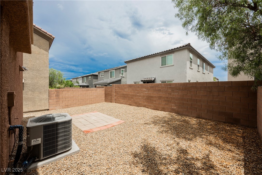 454 Brompton Street Property Photo 37