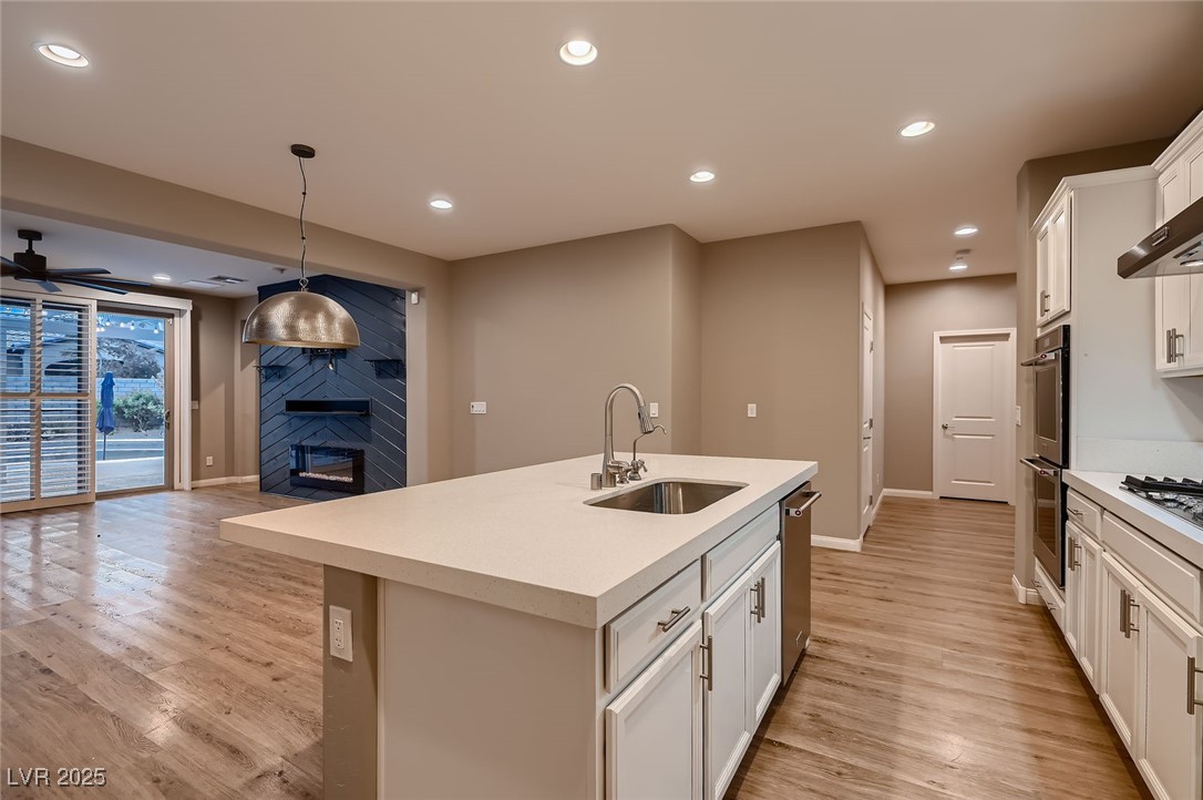 11844 Mino Rio Avenue Property Photo 9