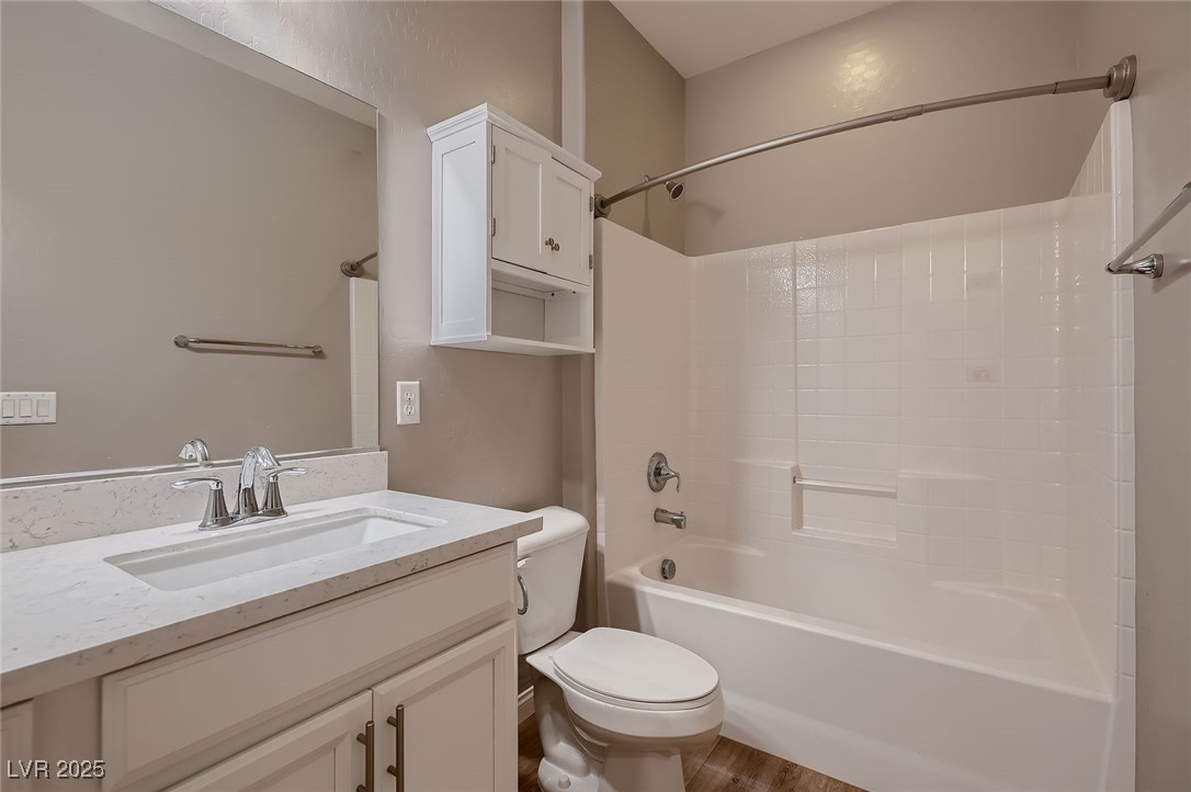 11844 Mino Rio Avenue Property Photo 19