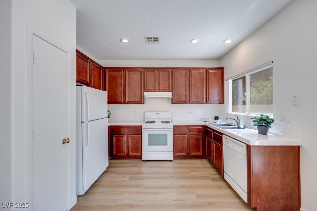 5013 Diamond Ranch Avenue Property Photo 12