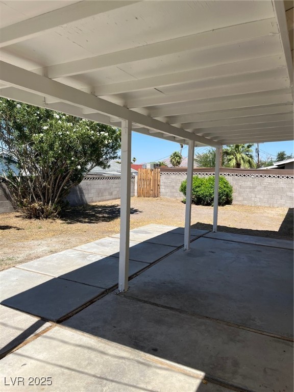 1809 Lamplighter Lane Property Photo 23