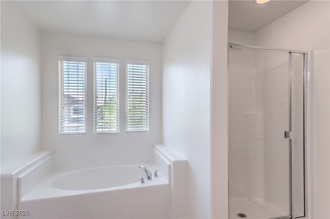 2300 Sky Island Drive Property Photo 18