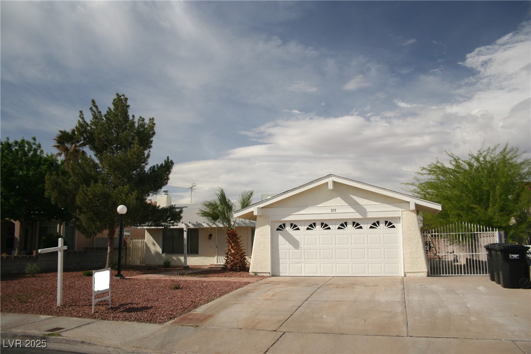 211 HEATHER Drive 0 Property Photo 1
