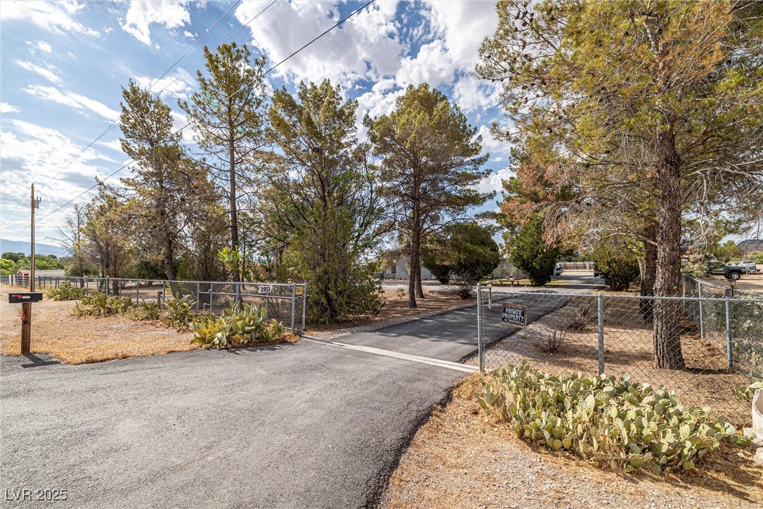 3951 West Blosser Ranch Road Property Photo 3