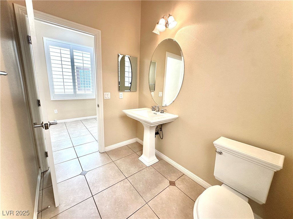 9136 Worsley Park Place Property Photo 8