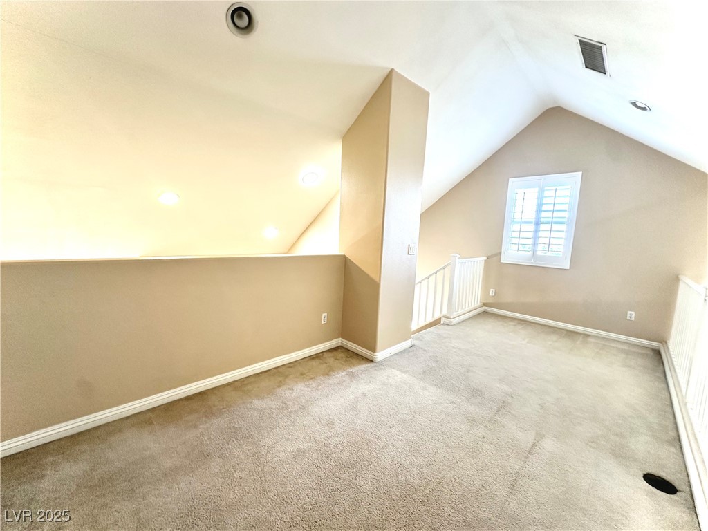9136 Worsley Park Place Property Photo 16