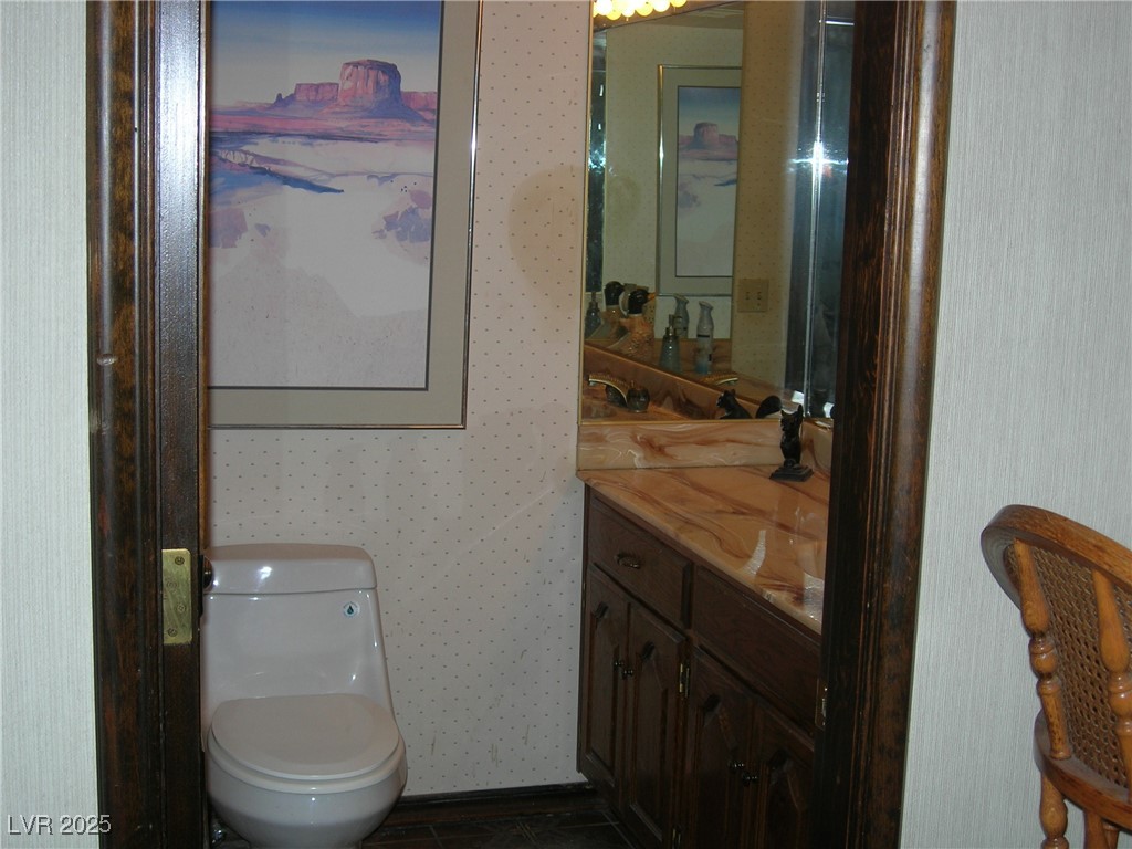 6325 Burgundy Way Property Photo 6