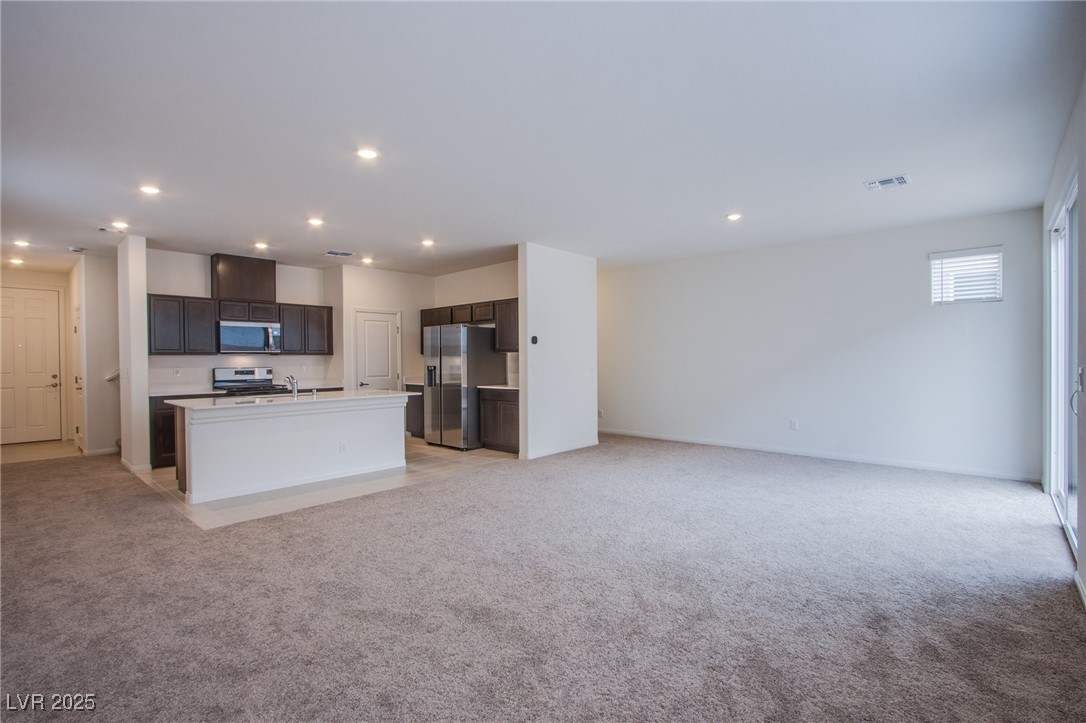 6609 Tumoulin Street Property Photo 3