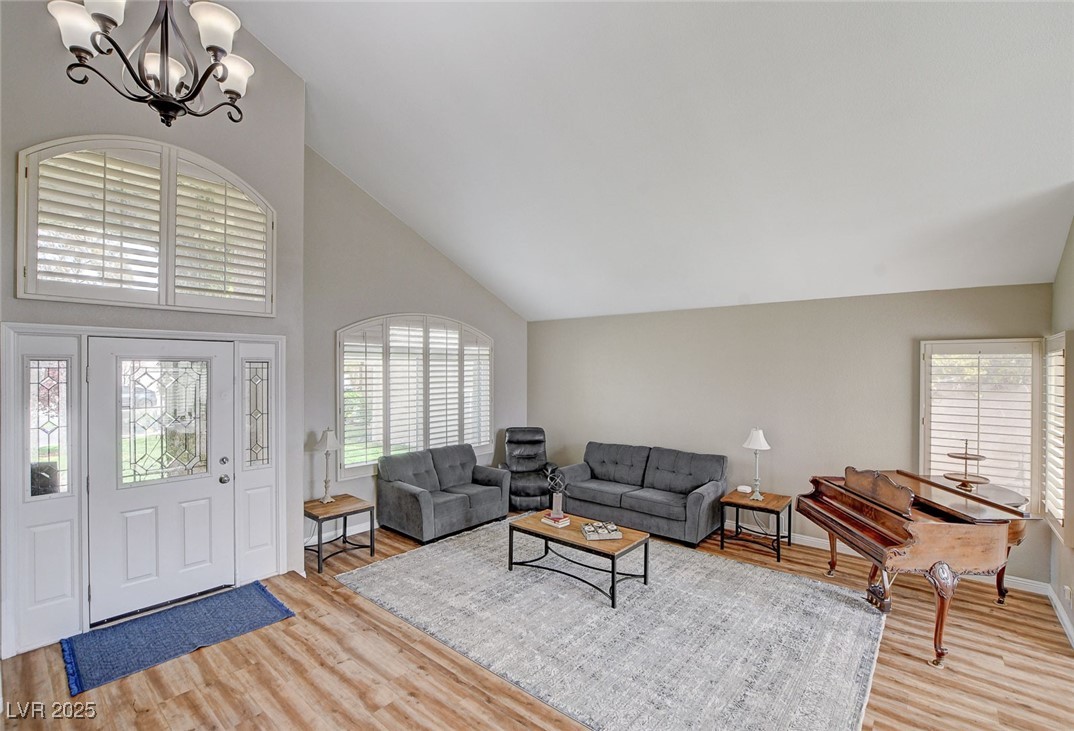2073 Sapphire Valley Avenue Property Photo 10