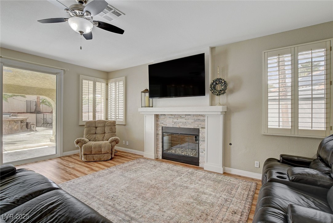 2073 Sapphire Valley Avenue Property Photo 16